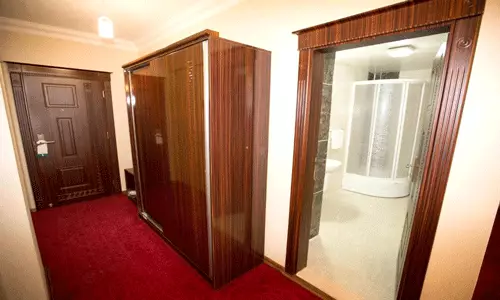 هتل رسمینا وان